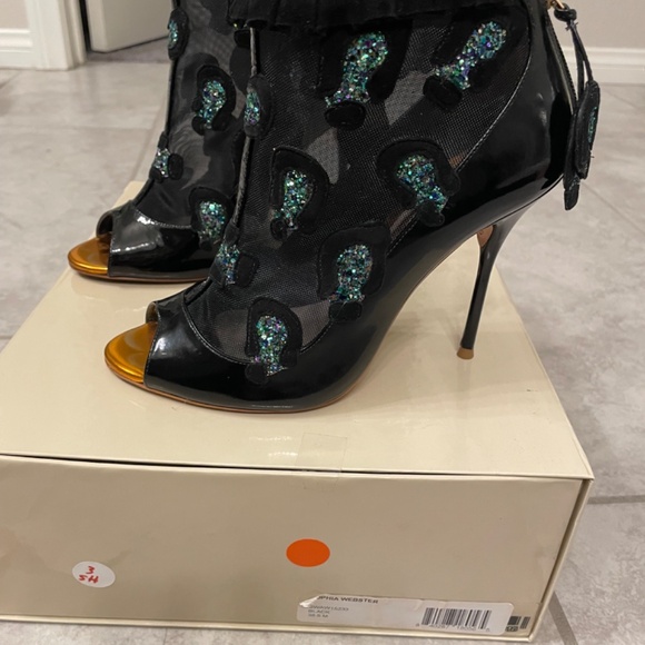 SOPHIA WEBSTER Felice Embellished Mesh Black Patent-Leather Ankle Boot S… - Picture 9 of 12